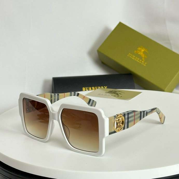 Picture of Burberry Sunglasses _SKUfw55562298fw